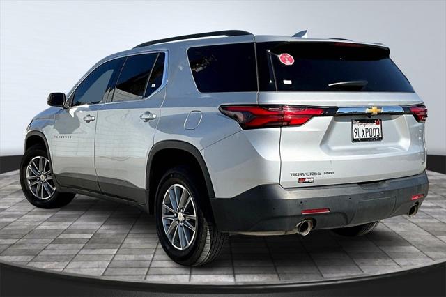 2022 Chevrolet Traverse AWD LT Leather