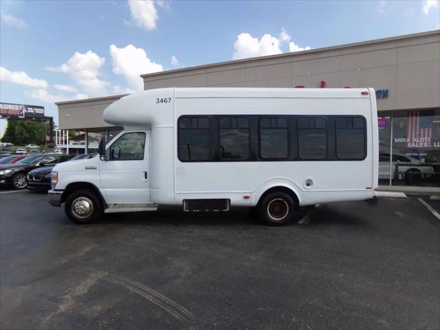2011 Ford Econoline E-350