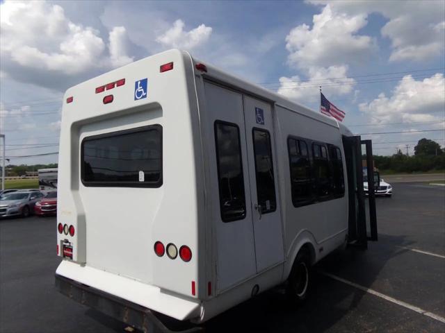2011 Ford Econoline E-350