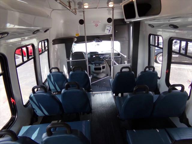 2011 Ford Econoline E-350