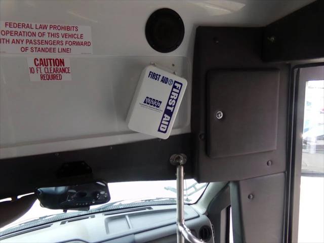 2011 Ford Econoline E-350
