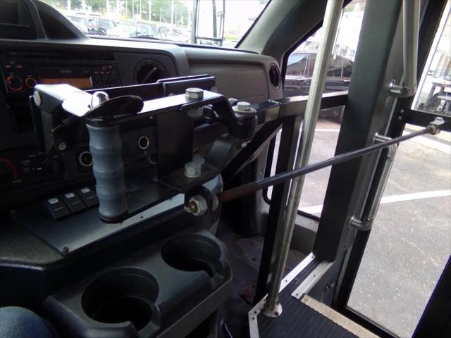 2011 Ford Econoline E-350