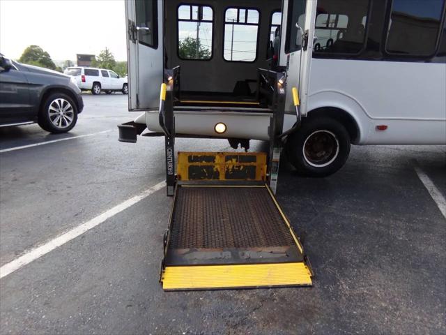 2011 Ford Econoline E-350