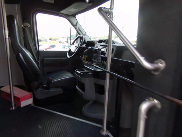 2011 Ford Econoline E-350