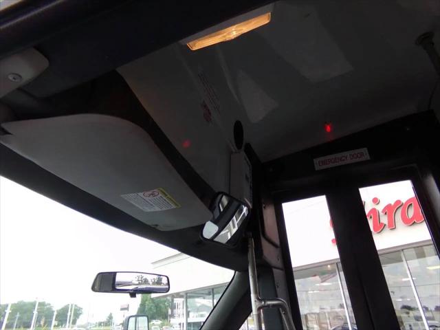 2011 Ford Econoline E-350