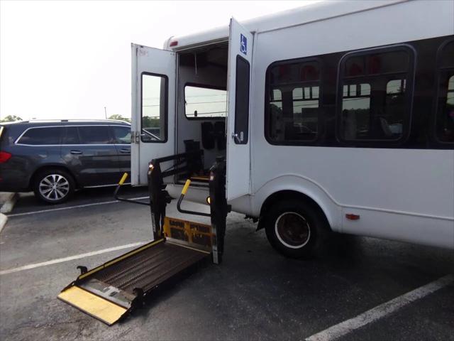 2011 Ford Econoline E-350