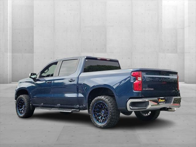 2023 Chevrolet Silverado 1500 2WD Crew Cab Short Bed LT