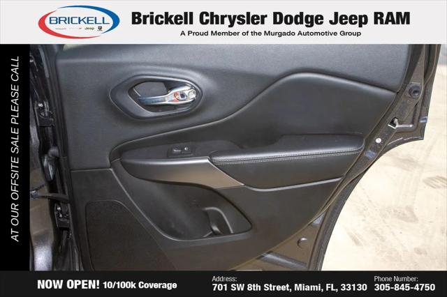 2019 Jeep Cherokee Limited FWD