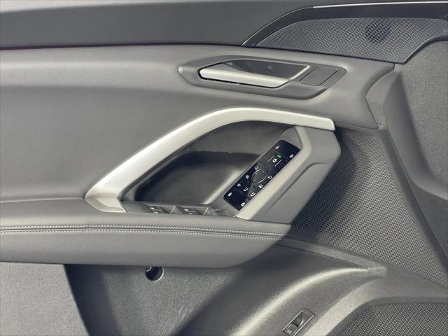 2025 Audi Q5 Premium TFSI quattro S tronic