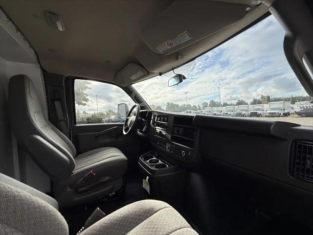 2025 Chevrolet Express Cutaway Work Van