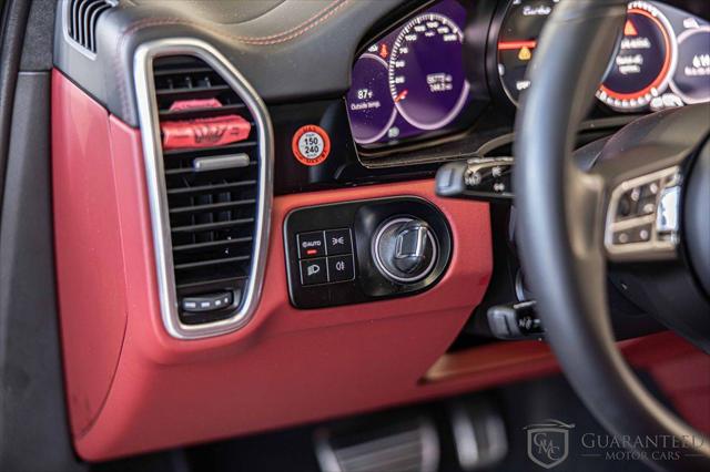 2023 Porsche Cayenne Turbo