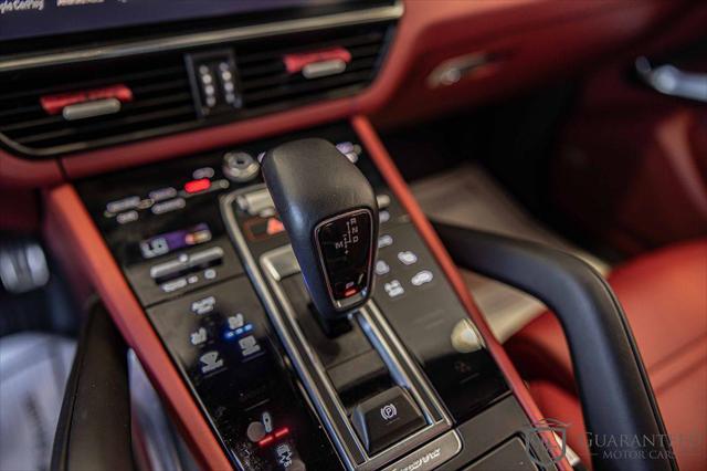2023 Porsche Cayenne Turbo