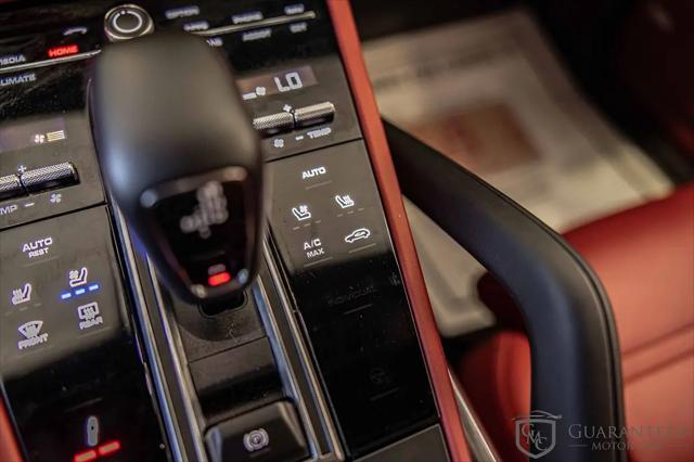 2023 Porsche Cayenne Turbo