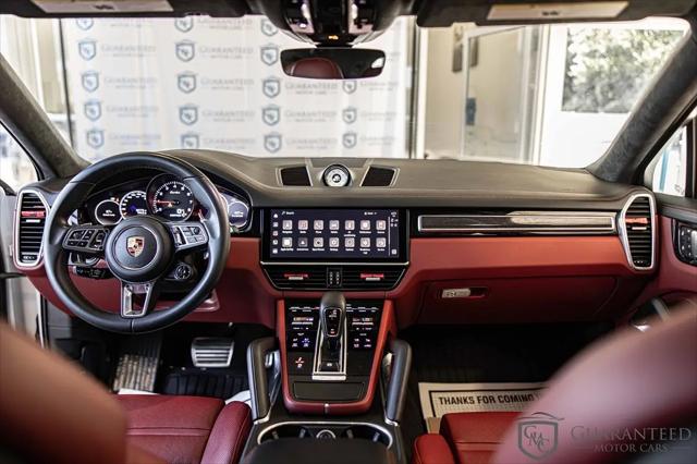 2023 Porsche Cayenne Turbo