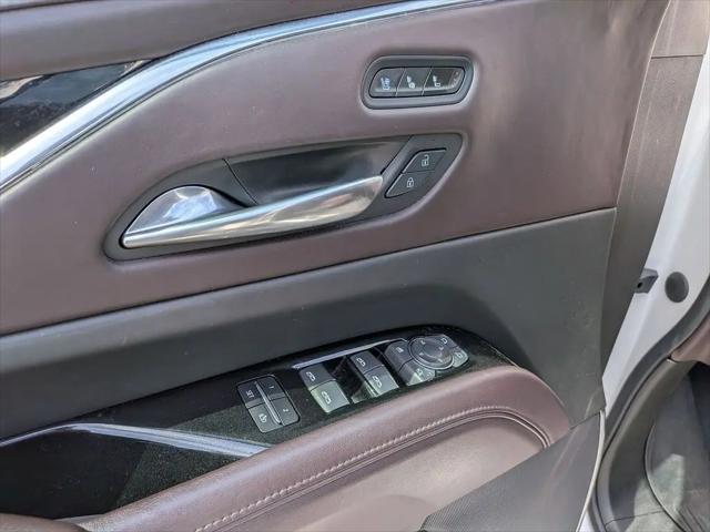2022 Cadillac Escalade 4WD Sport Platinum