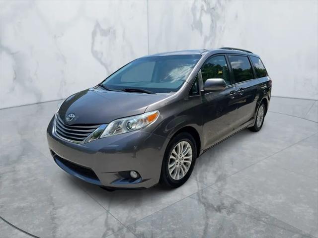 2012 Toyota Sienna Limited V6 7 Passenger