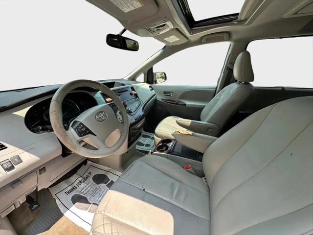 2012 Toyota Sienna Limited V6 7 Passenger
