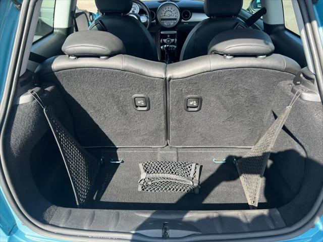 2010 MINI Cooper Cooper