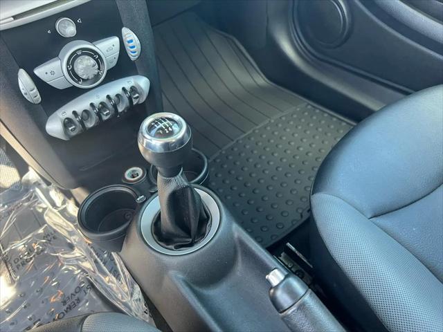 2010 MINI Cooper Cooper