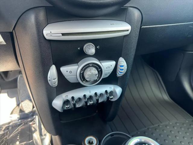 2010 MINI Cooper Cooper