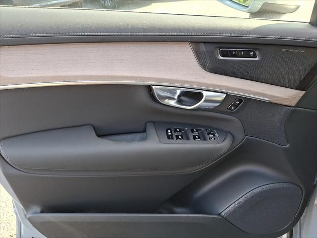 2026 Volvo XC90 Plus, B6 AWD Gas (mild hybrid), Gasoline, Bright, 7 Seats