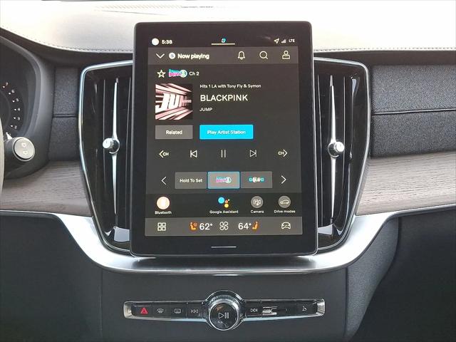 2026 Volvo XC90 Plus, B6 AWD Gas (mild hybrid), Gasoline, Bright, 7 Seats
