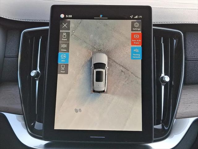 2026 Volvo XC90 Plus, B6 AWD Gas (mild hybrid), Gasoline, Bright, 7 Seats