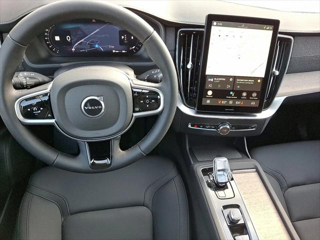 2026 Volvo XC90 Plus, B6 AWD Gas (mild hybrid), Gasoline, Bright, 7 Seats
