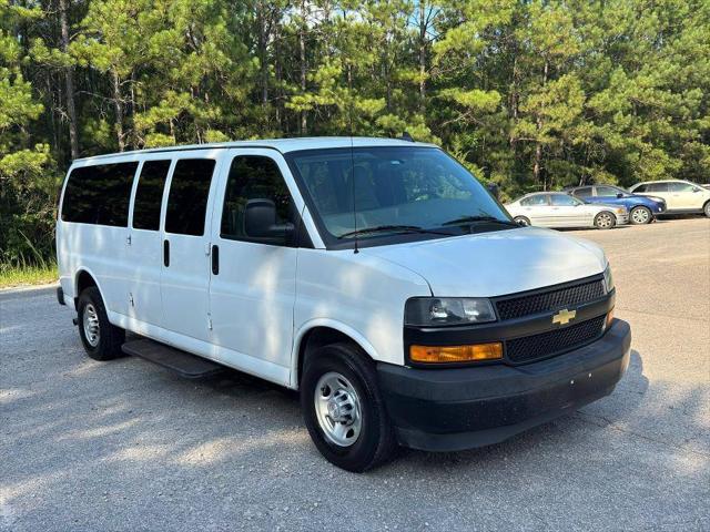 2018 Chevrolet Express LS