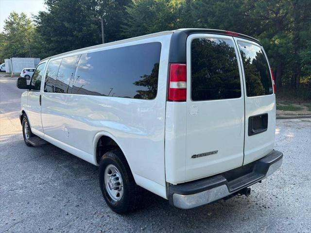 2018 Chevrolet Express LS
