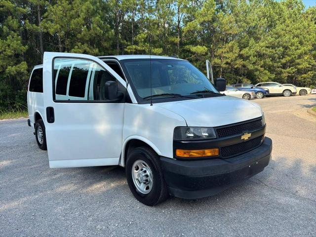 2018 Chevrolet Express LS