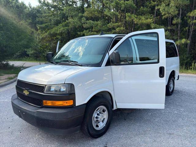 2018 Chevrolet Express LS