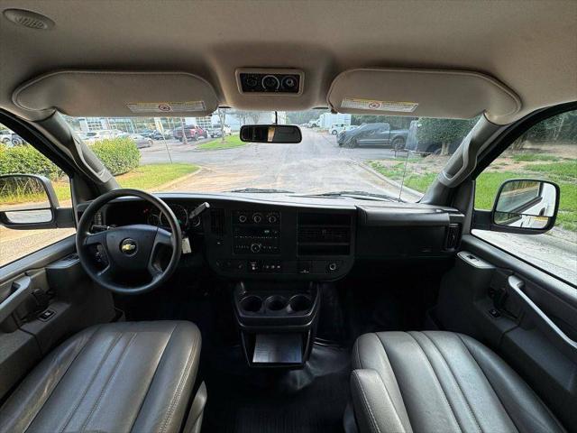 2018 Chevrolet Express LS