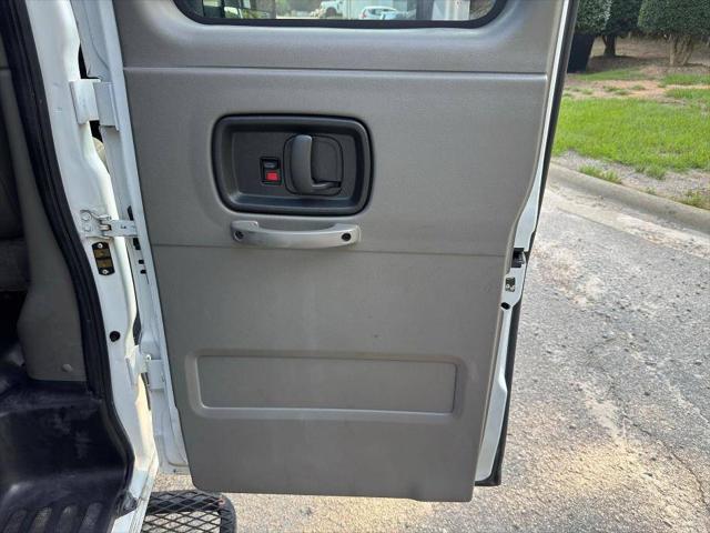 2018 Chevrolet Express LS