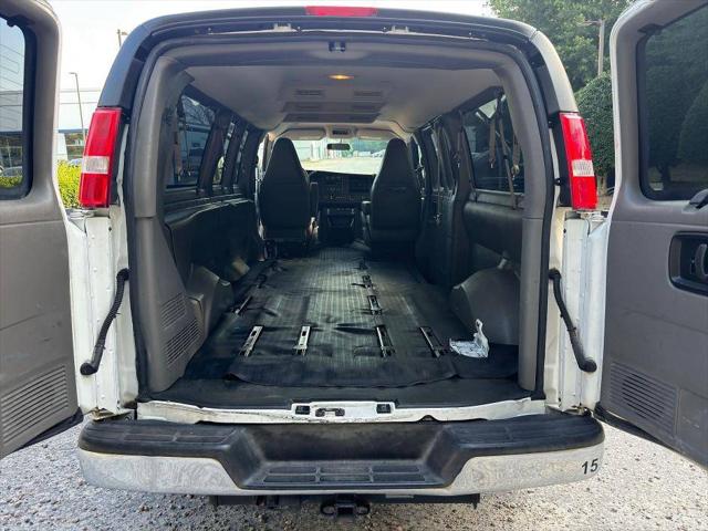 2018 Chevrolet Express LS