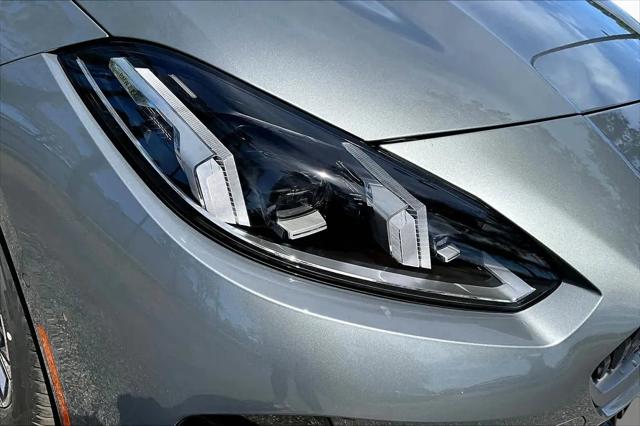 2025 BMW Coupe xDrive