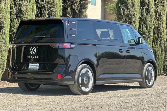 2025 Volkswagen ID. Buzz Pro S