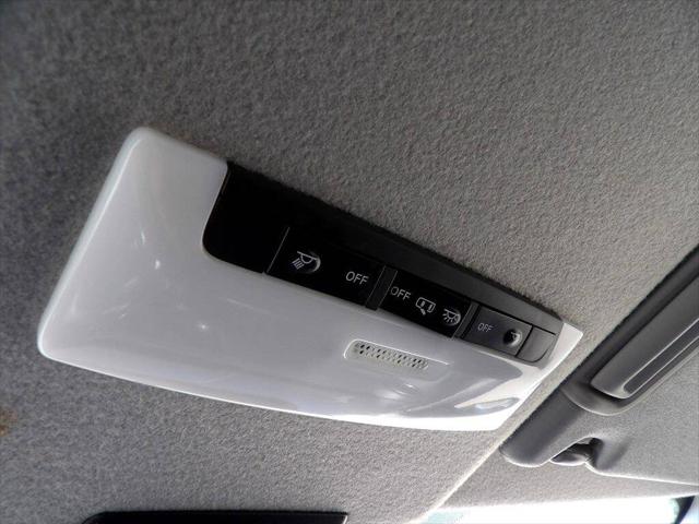 2021 Nissan Kicks SV Xtronic CVT