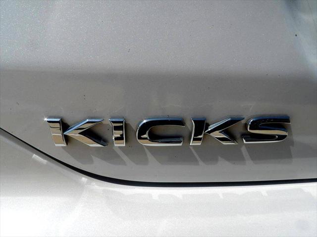 2021 Nissan Kicks SV Xtronic CVT