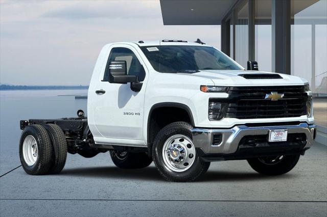 2025 Chevrolet Silverado 3500HD Work Truck