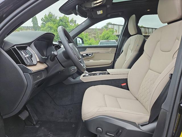 2026 Volvo XC90 Core, B6 AWD Gas (mild hybrid), Gasoline, Bright, 7 Seats