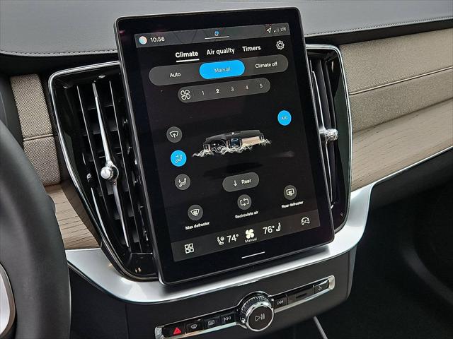 2026 Volvo XC90 Core, B6 AWD Gas (mild hybrid), Gasoline, Bright, 7 Seats