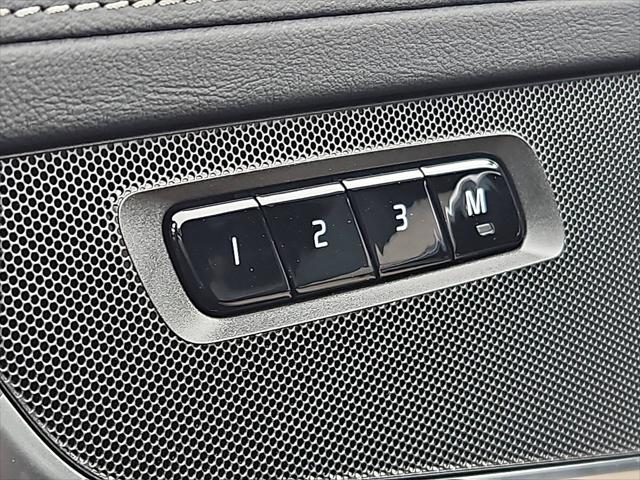 2026 Volvo XC90 Core, B6 AWD Gas (mild hybrid), Gasoline, Bright, 7 Seats