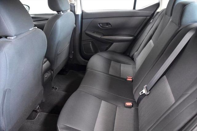 2024 Nissan Sentra SV Xtronic CVT