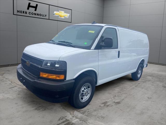 2025 Chevrolet Express Cargo Van RWD 2500 Regular Wheelbase WT