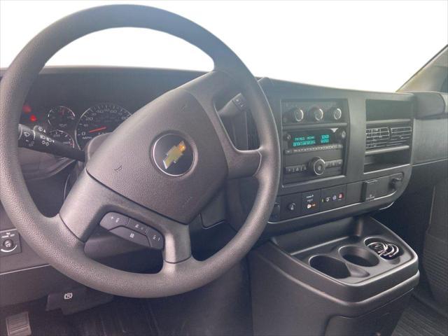 2025 Chevrolet Express Cargo Van RWD 2500 Regular Wheelbase WT