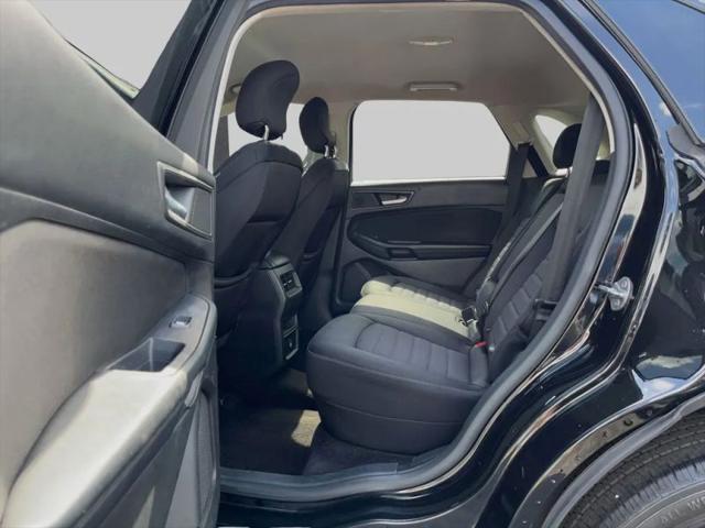 2017 Ford Edge SE