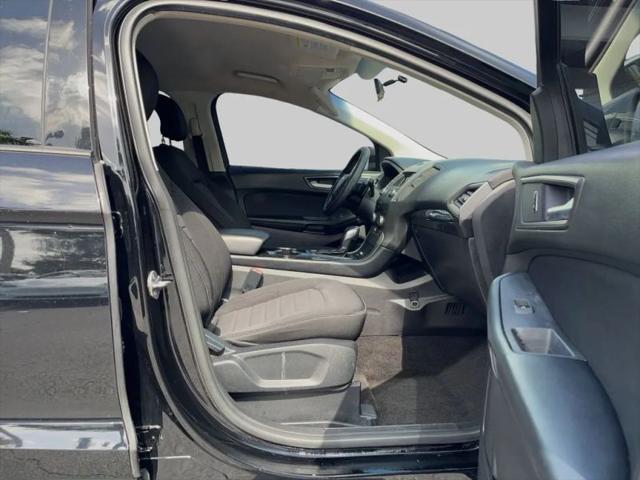 2017 Ford Edge SE