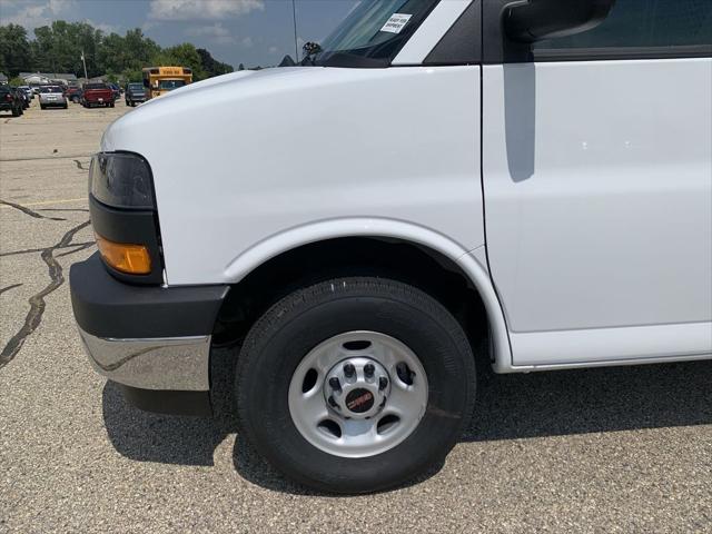2025 GMC Savana Cargo RWD 2500 Extended Wheelbase Work Van