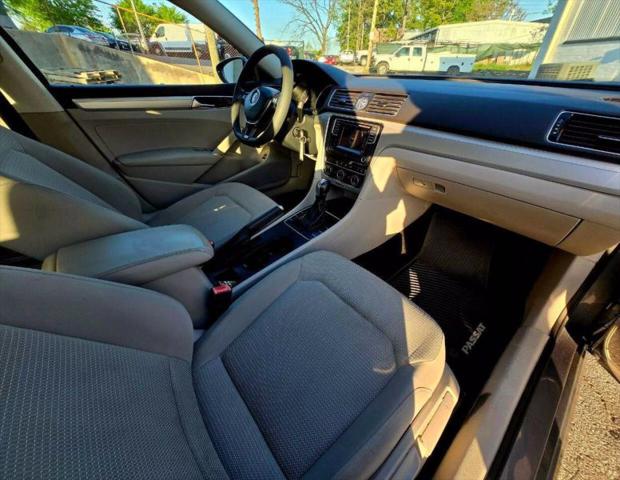 2016 Volkswagen Passat 1.8T S